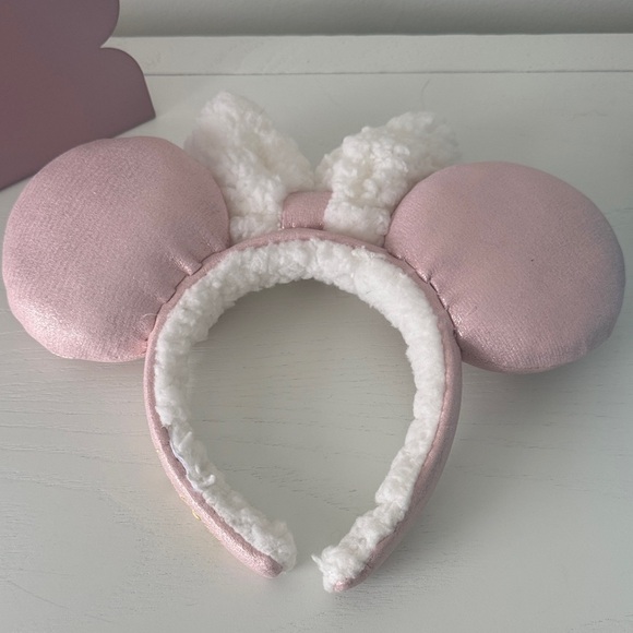 Disney Parks Stay Cozy Ears - Picture 2 of 2